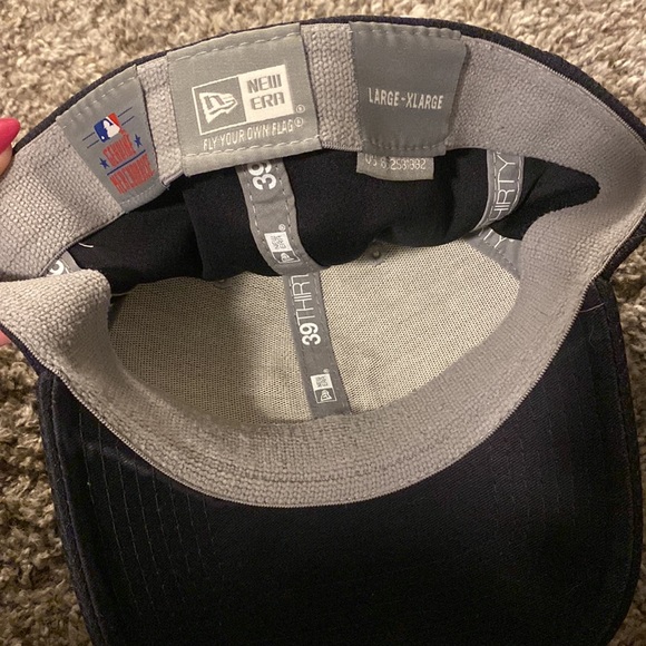 Yankee’s Hat - Picture 3 of 3